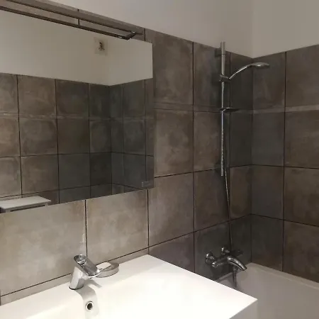 T2 Imperial Διαμέρισμα Αζάτσιο