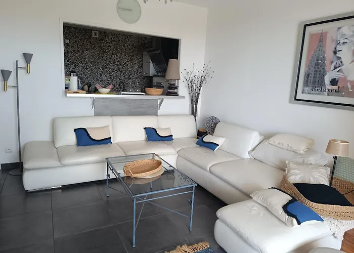 T2 Imperial * Ajaccio (Corsica)